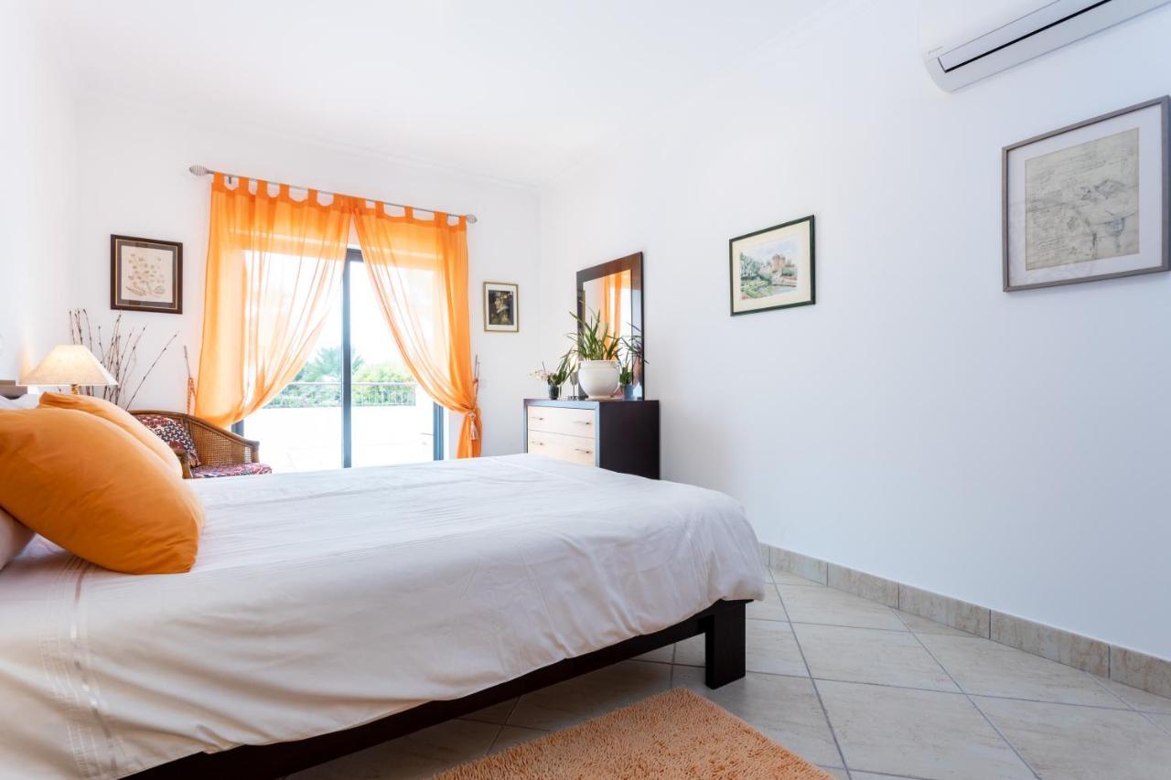 לאגוּ‏ש Great 2 Bedroom Apartment With Communal Pool מראה חיצוני תמונה