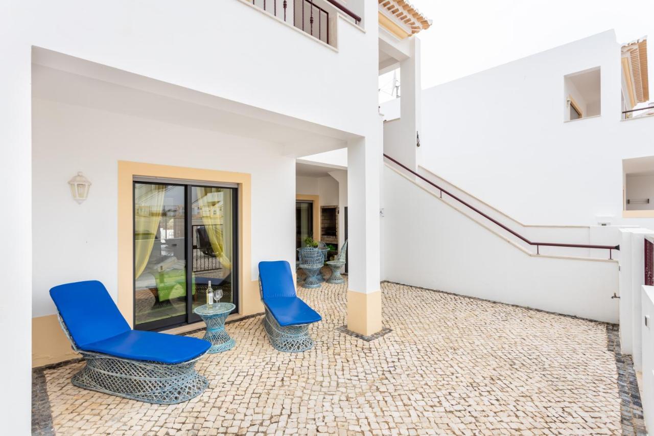 לאגוּ‏ש Great 2 Bedroom Apartment With Communal Pool מראה חיצוני תמונה